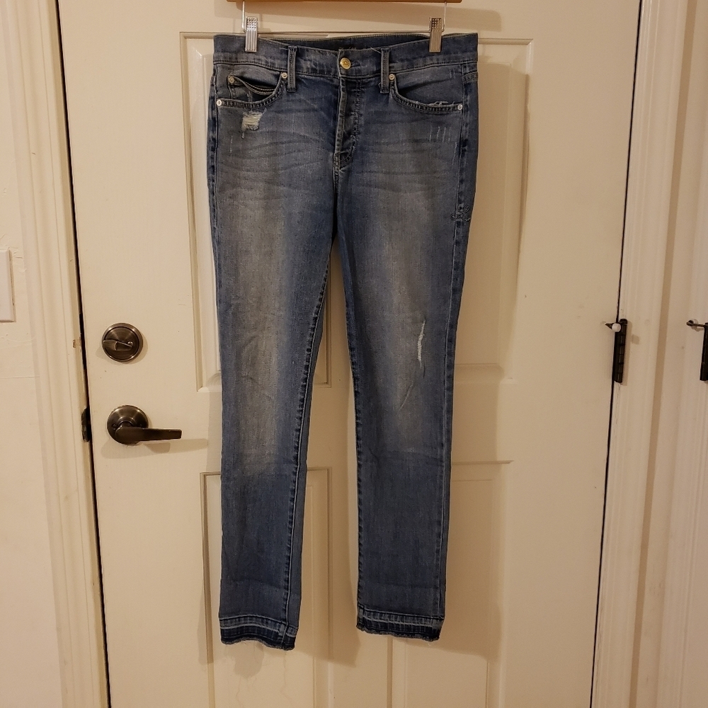 Level 99 distressed denim size 27